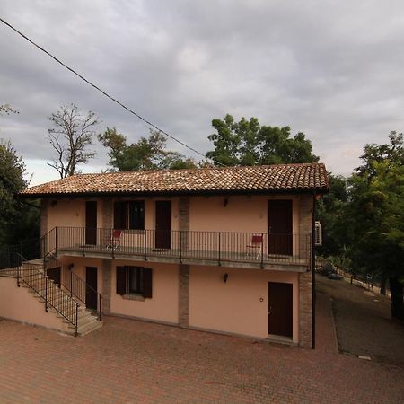 Agriturismo Ca' Isotta Castello di Serravalle Dış mekan fotoğraf