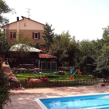 Agriturismo Ca' Isotta Castello di Serravalle Dış mekan fotoğraf