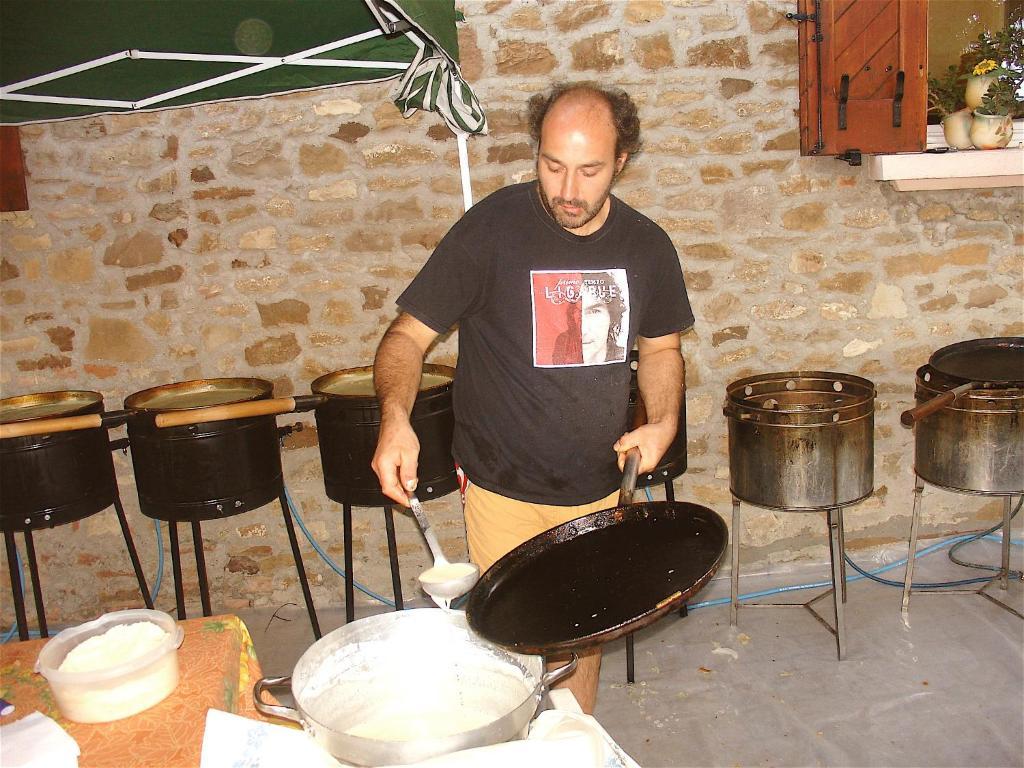 Agriturismo Ca' Isotta Castello di Serravalle Dış mekan fotoğraf