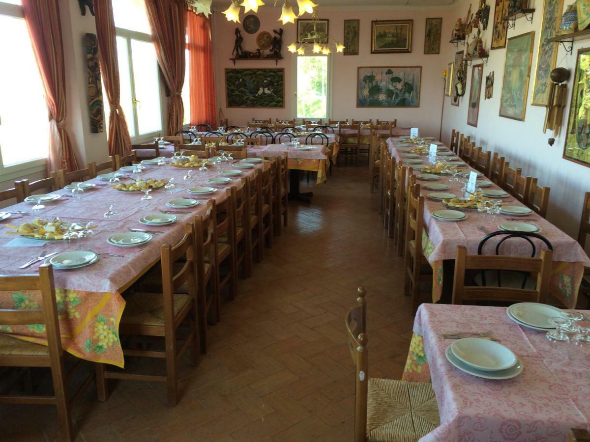 Agriturismo Ca' Isotta Castello di Serravalle Dış mekan fotoğraf